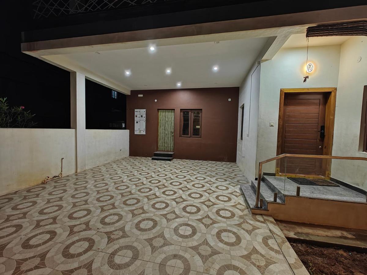 Beautiful 4Bhk Duplex Villa Mysore Bagian luar foto